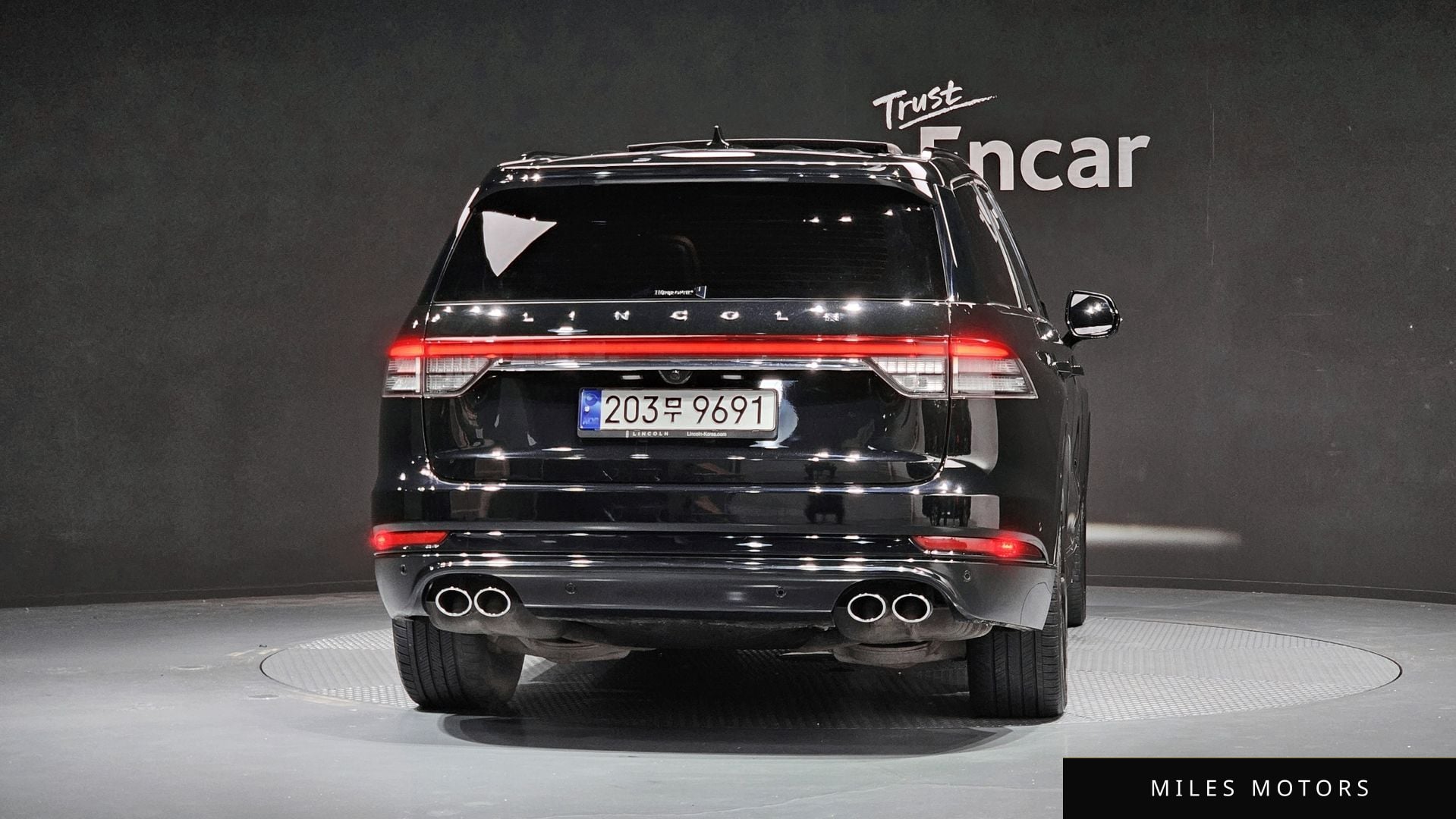 Lincoln Aviator 2023 — миниатюра 4