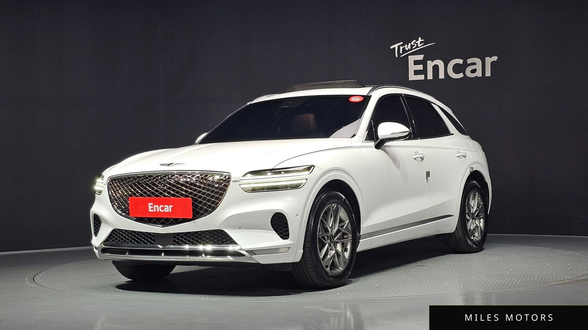 Genesis GV70 2023 — фото 1 из 12