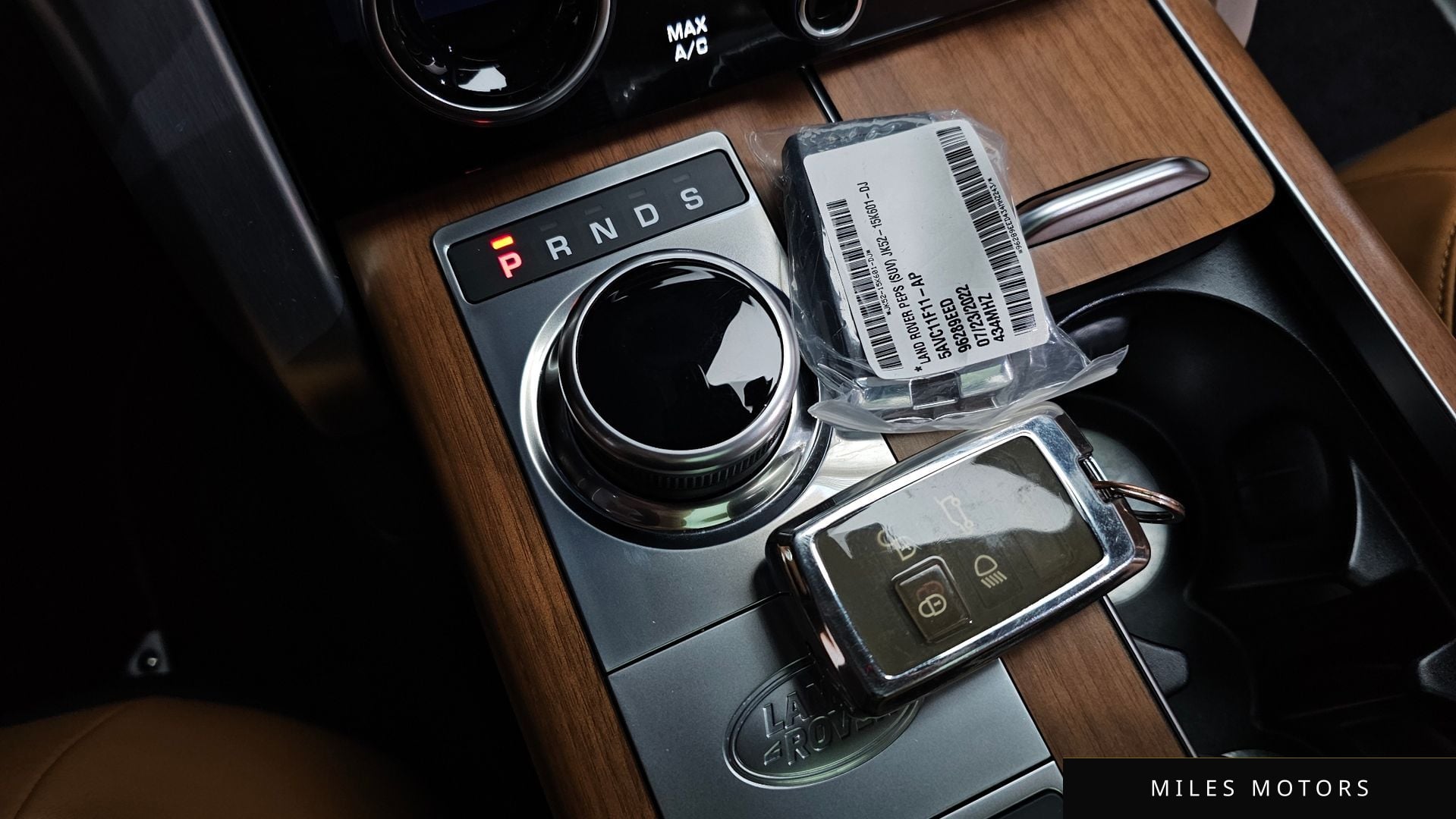 Land Rover Range Rover 2022 — миниатюра 11