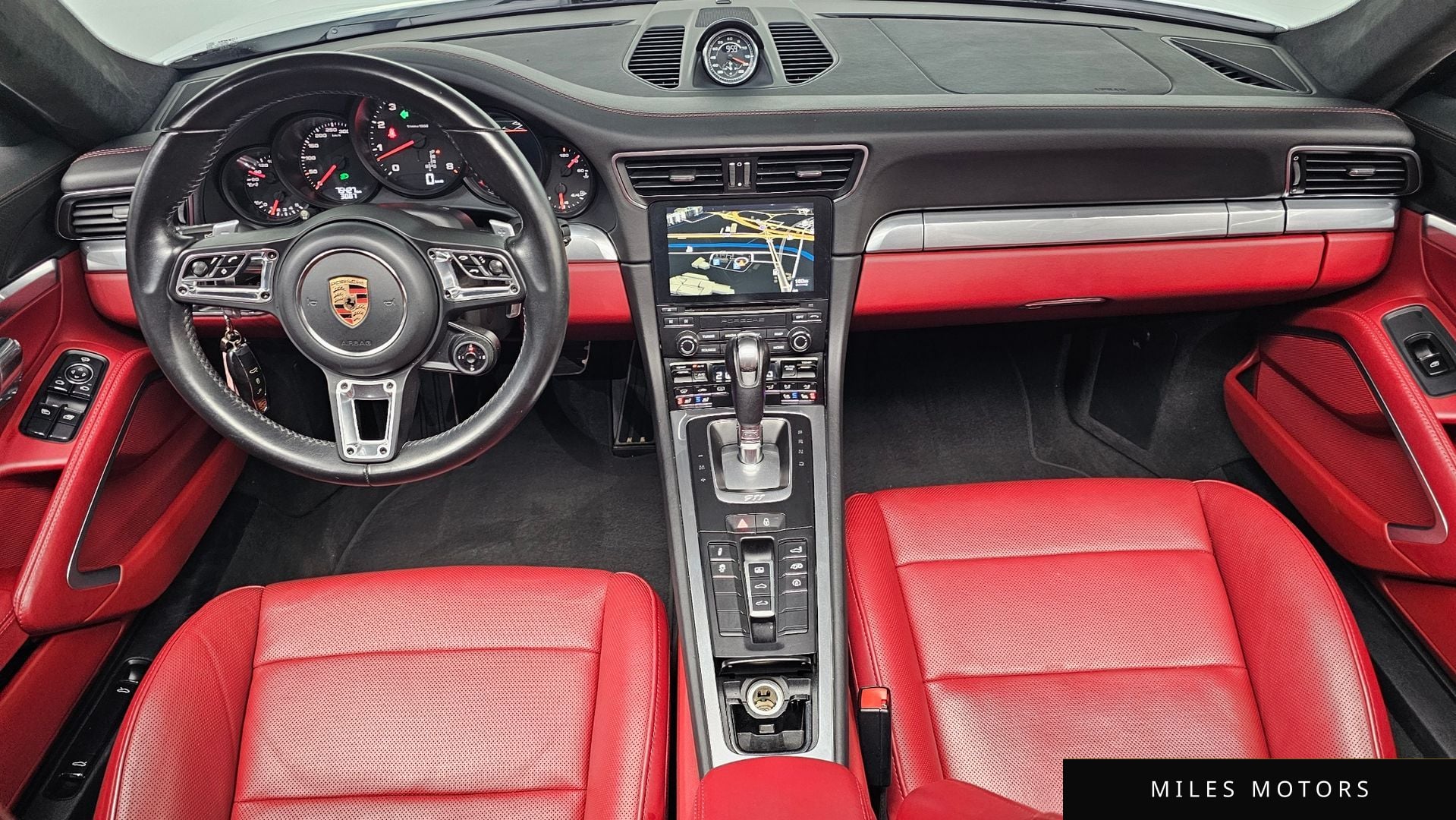 Porsche 911 2017 — миниатюра 9