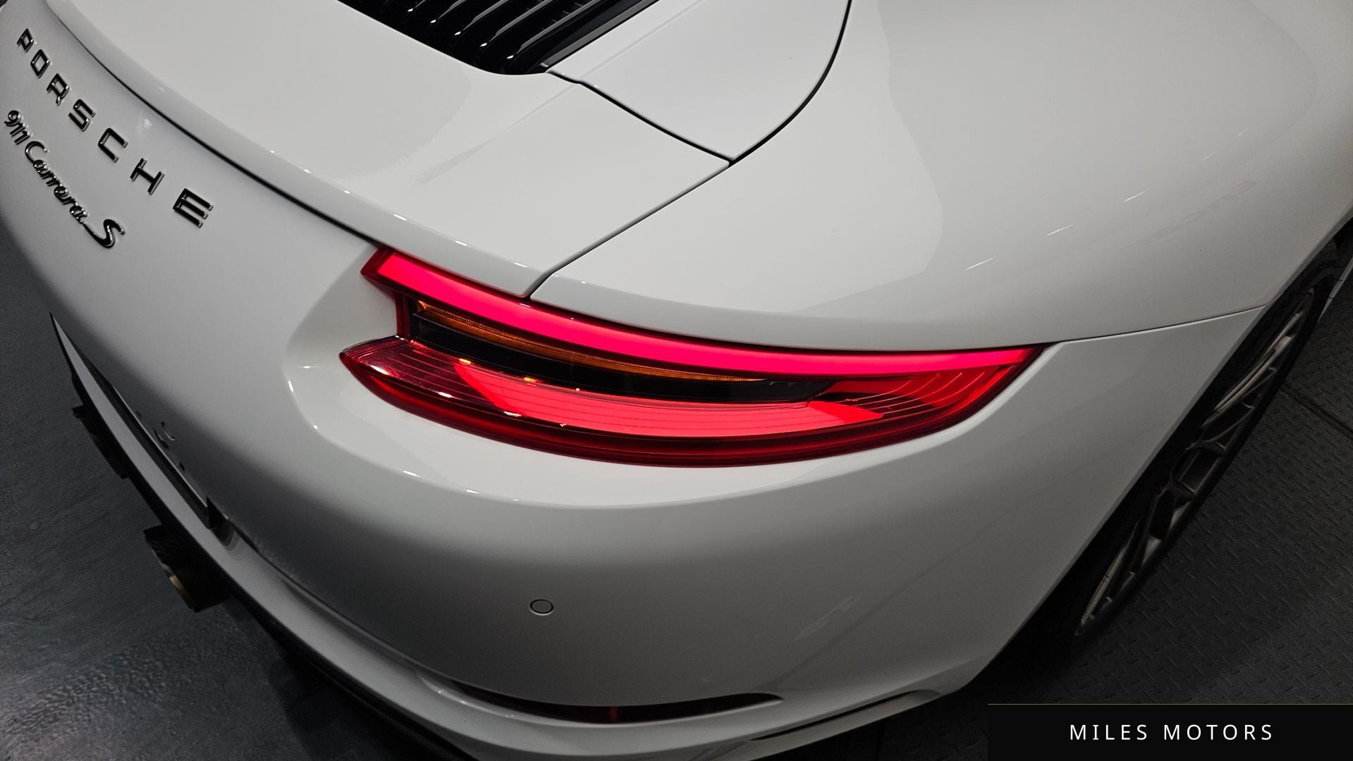Porsche 911 2017 — миниатюра 8
