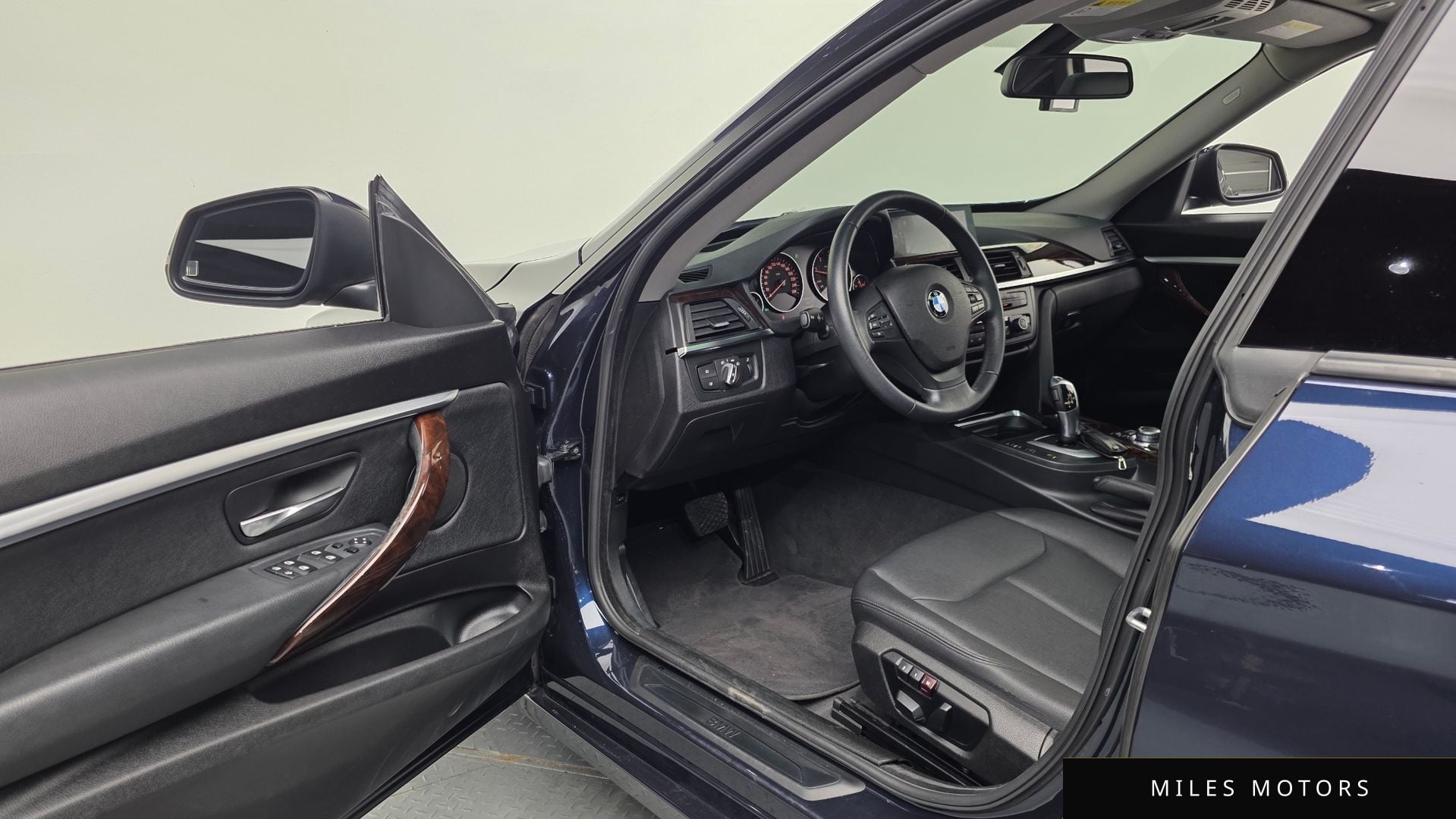 BMW 3 Series GT (F34) 2014 — миниатюра 10