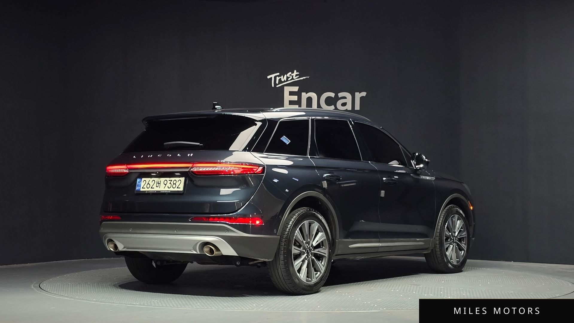 Lincoln Corsair 2022 — миниатюра 2