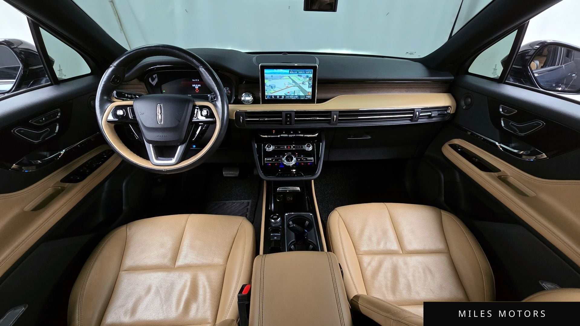 Lincoln Corsair 2022 — миниатюра 7