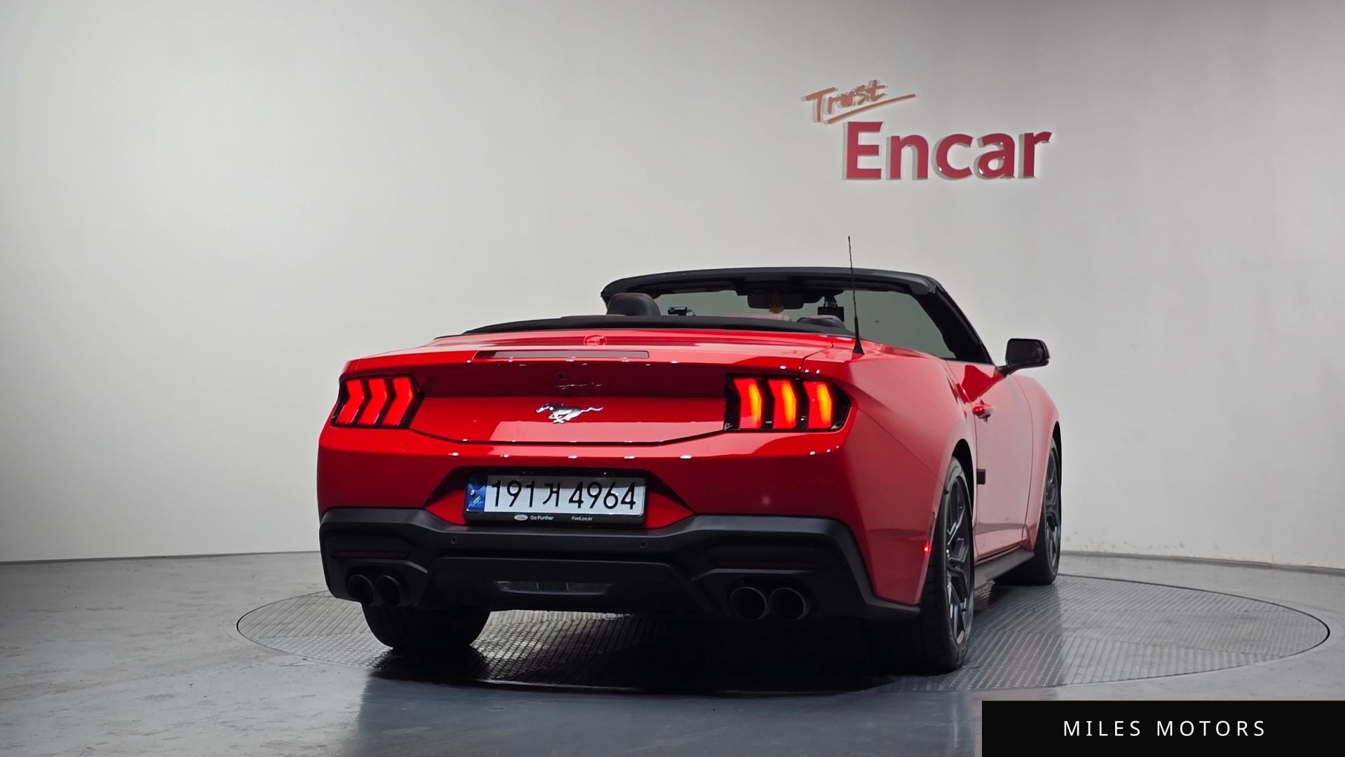 Ford Mustang 2024 — миниатюра 4