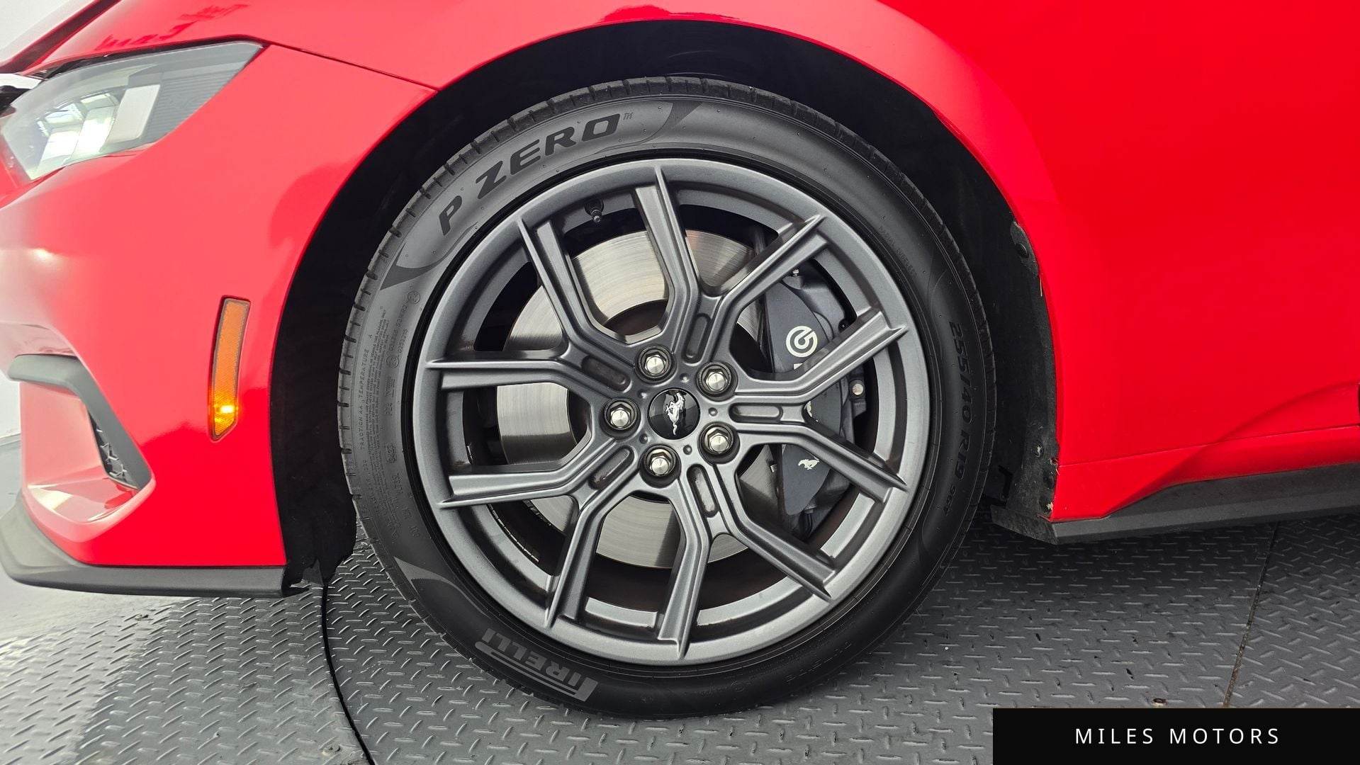 Ford Mustang 2024 — миниатюра 5