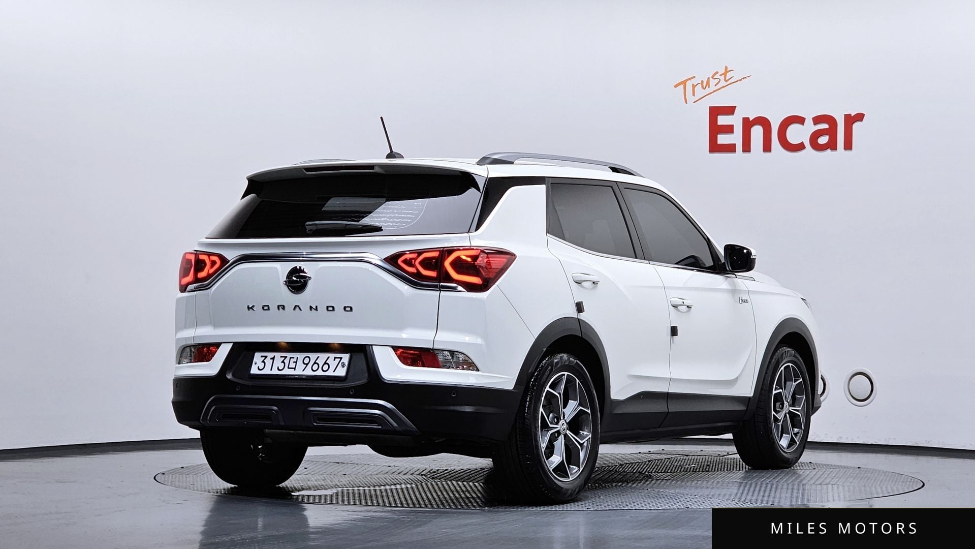 KG Mobility Beautiful Korando 2020 — миниатюра 2