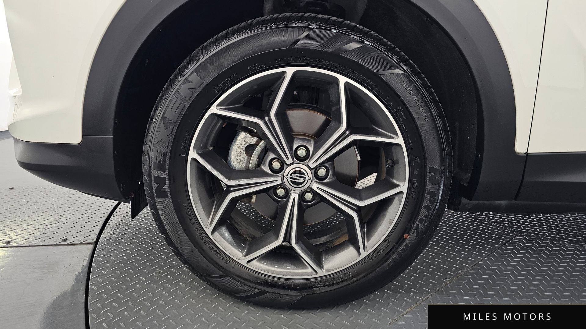 KG Mobility Beautiful Korando 2020 — миниатюра 5
