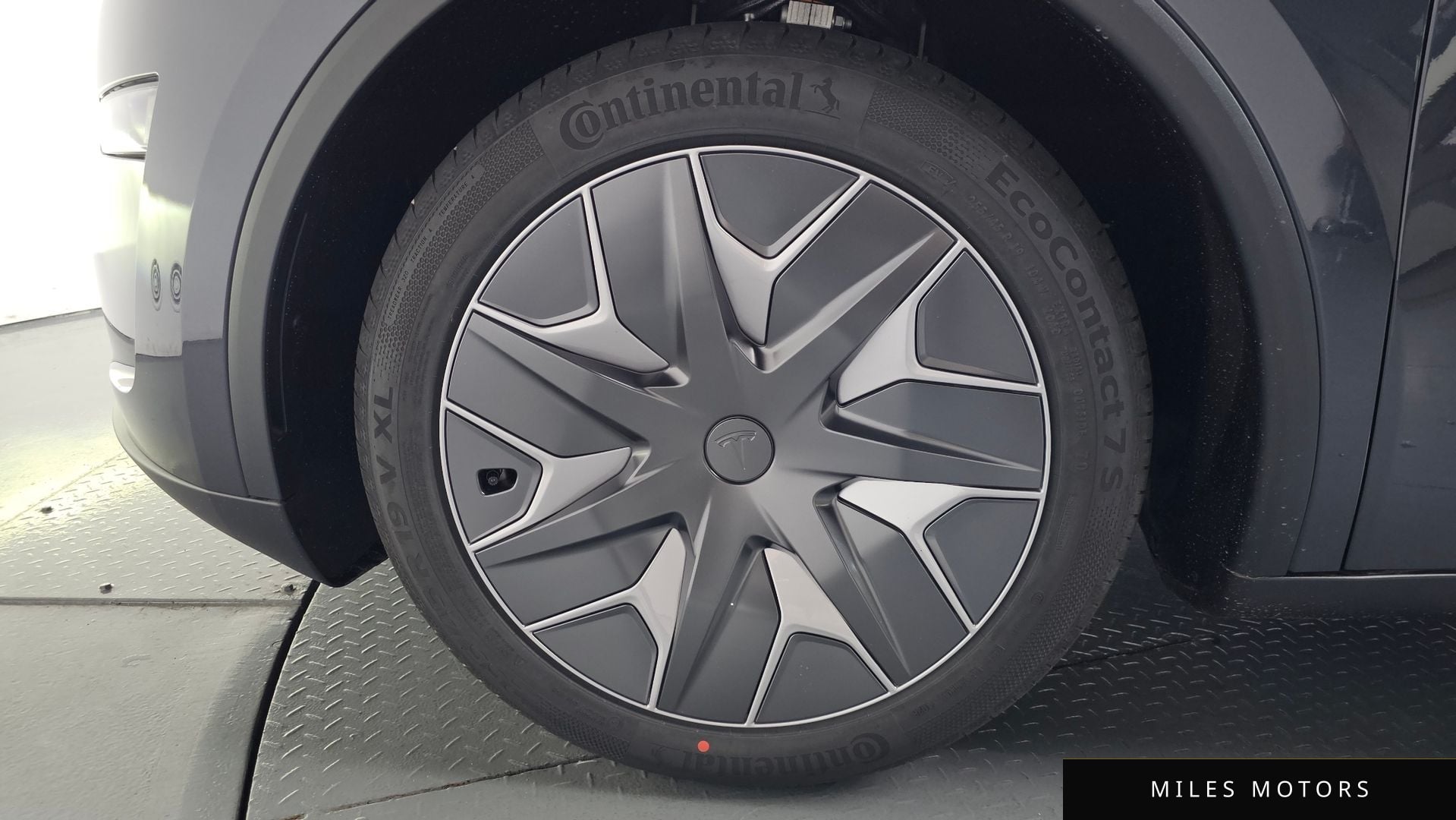 Tesla Model Y 2026 — миниатюра 6