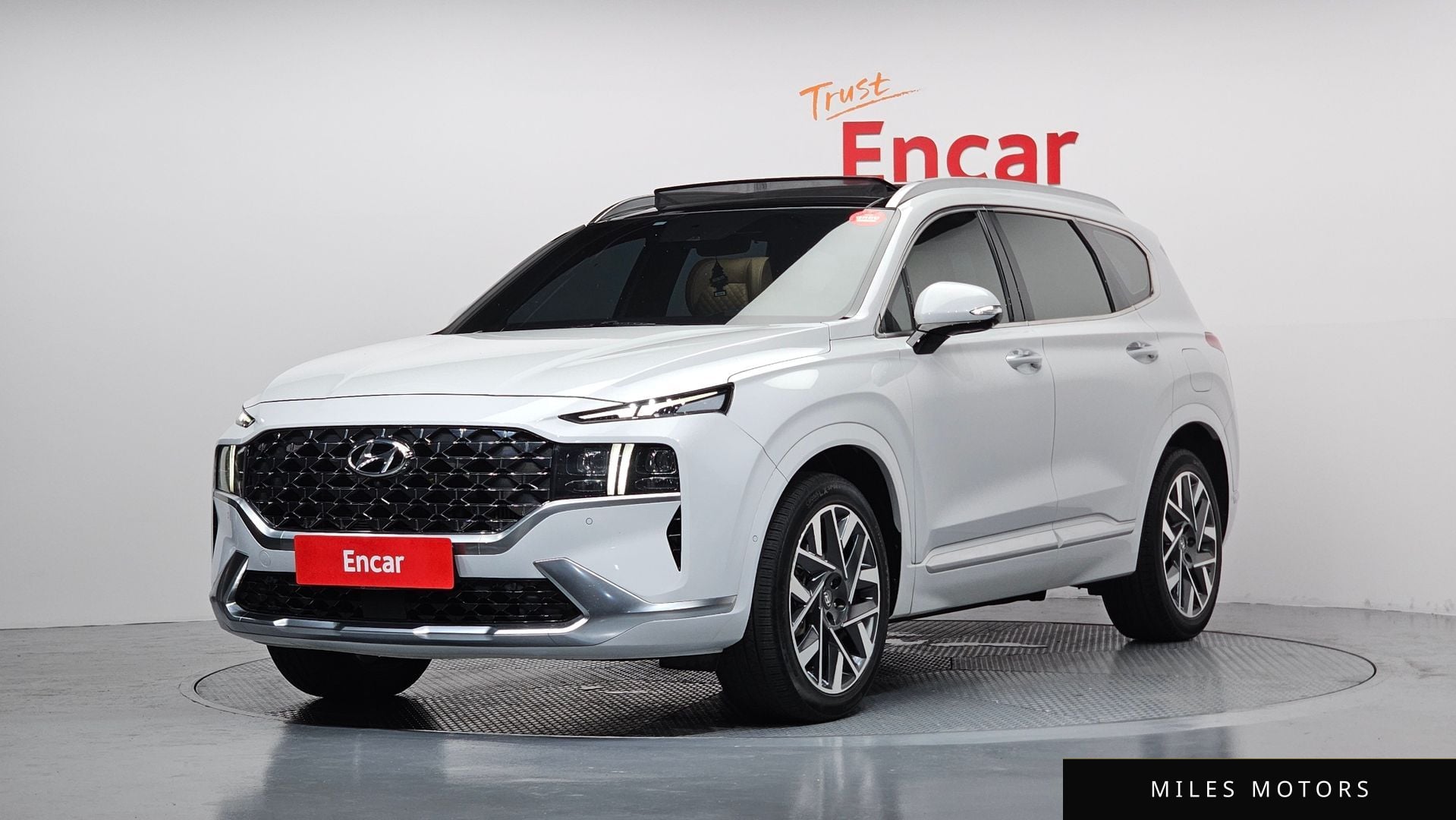 Hyundai Santafe 2021 — фото 1 из 12