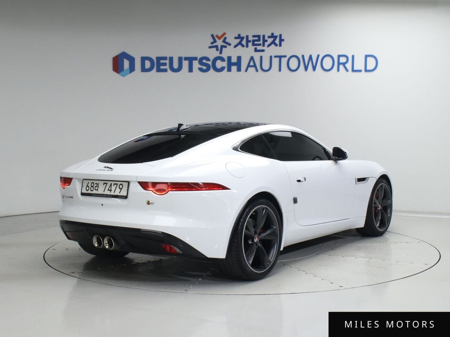 Jaguar F-TYPE 2015 — миниатюра 2