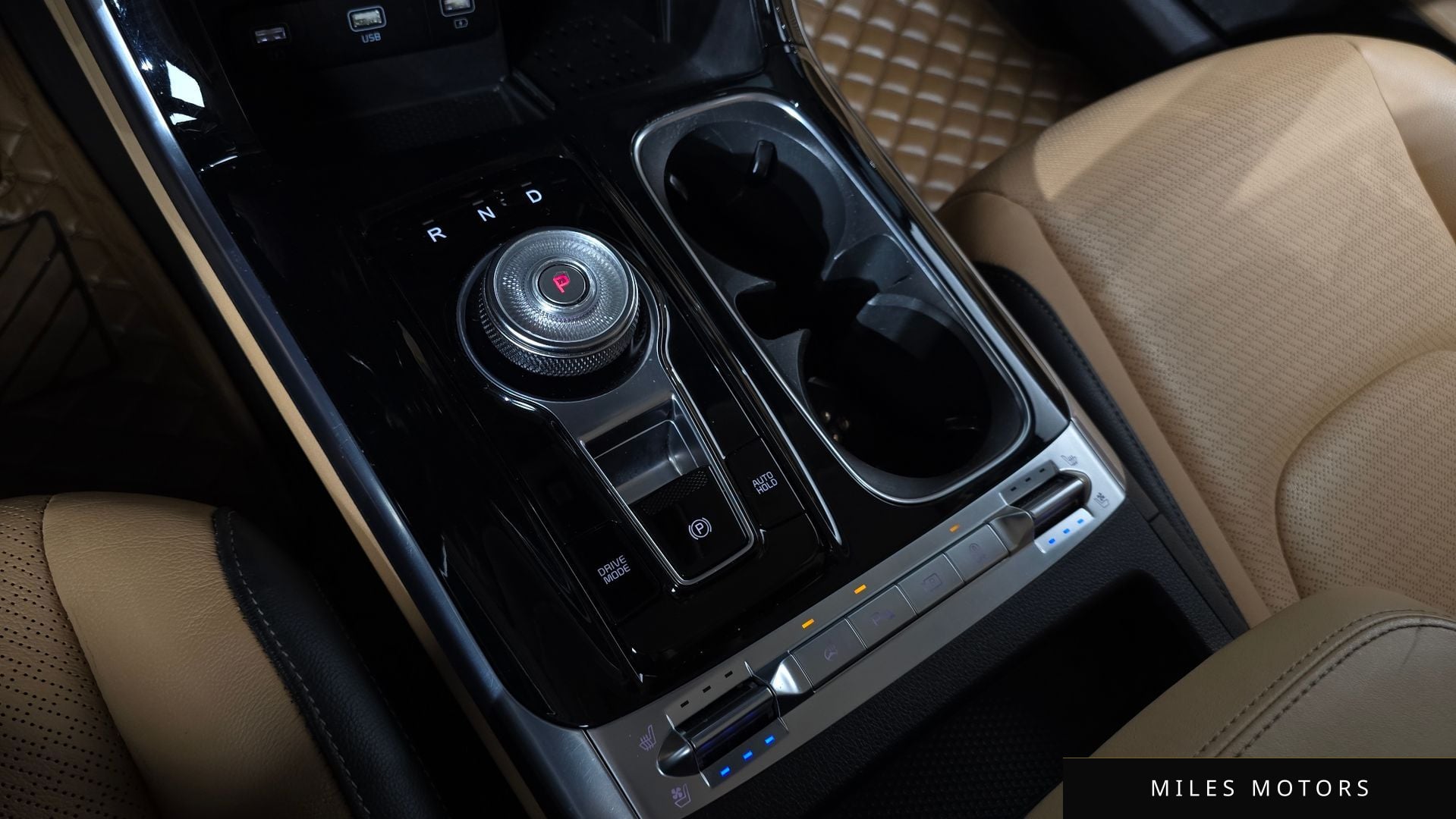 Kia Carnival 2021 — миниатюра 12
