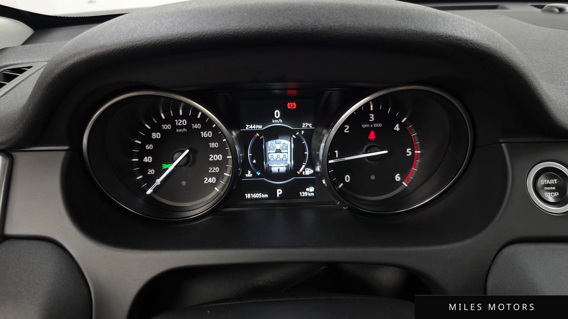 Land Rover Discovery Sport 2017 — миниатюра 8
