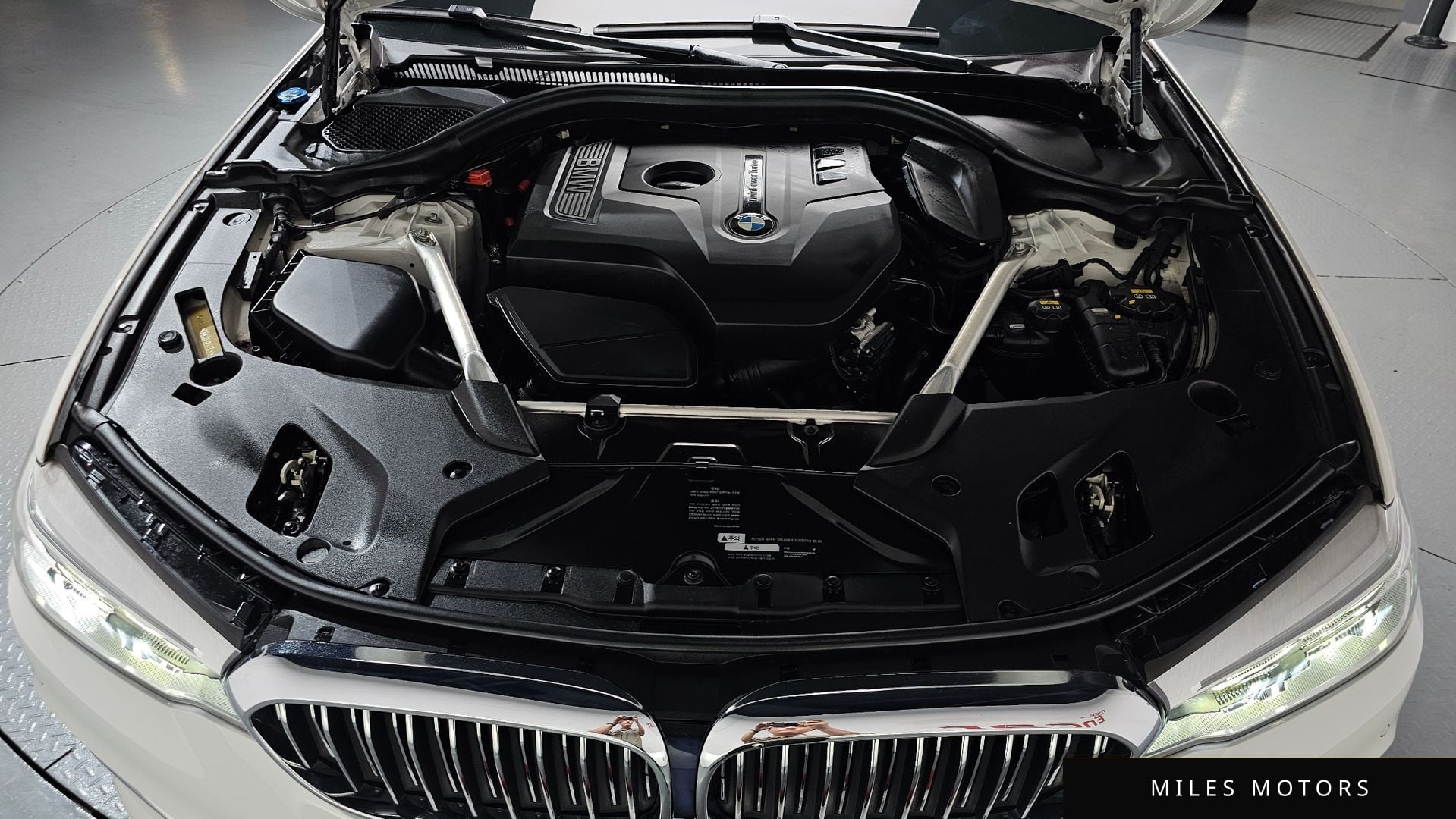 BMW 5 Series (G30) 2018 — миниатюра 6
