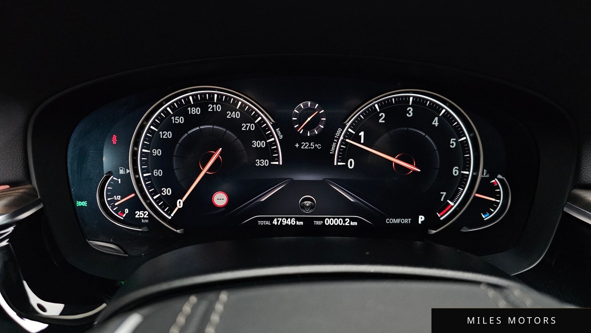 BMW 5 Series (G30) 2018 — миниатюра 11