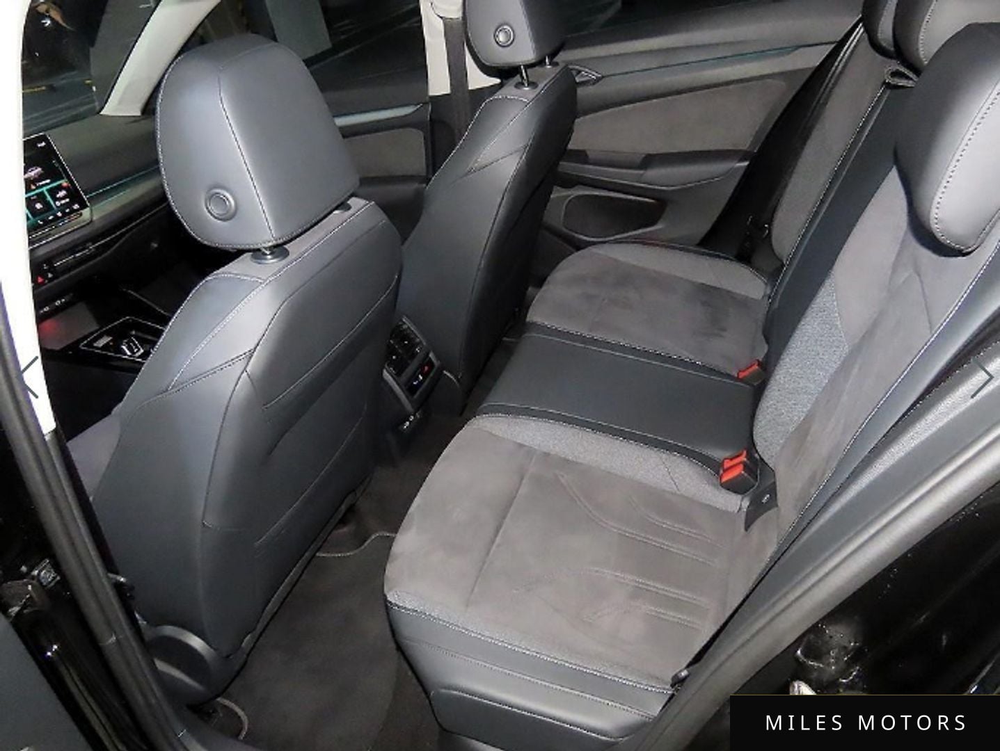 Volkswagen Golf 2025 — миниатюра 6