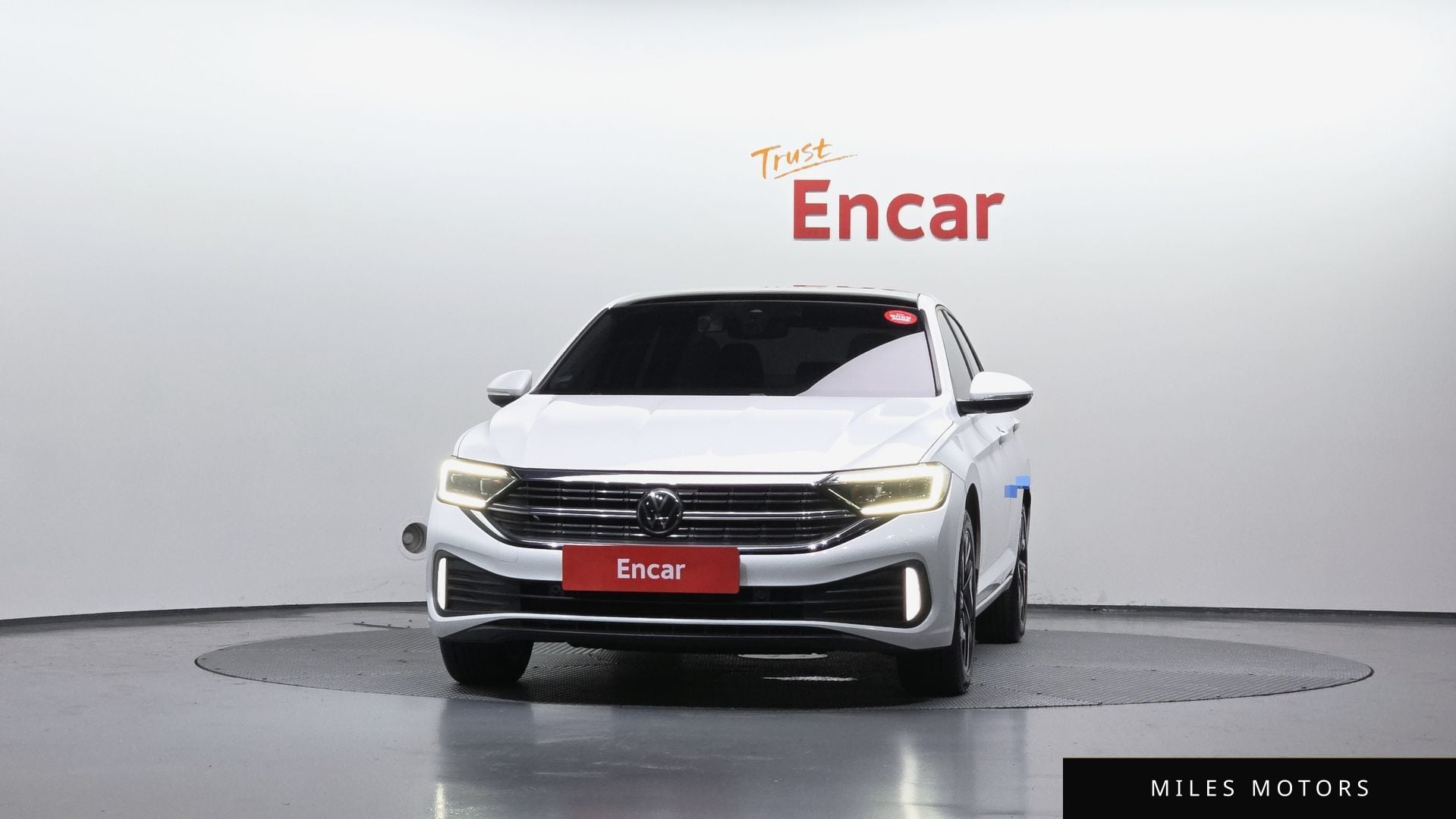 Volkswagen Jetta 2023 — миниатюра 3