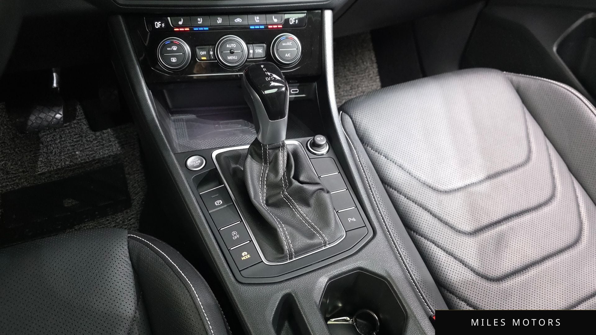Volkswagen Jetta 2023 — миниатюра 12