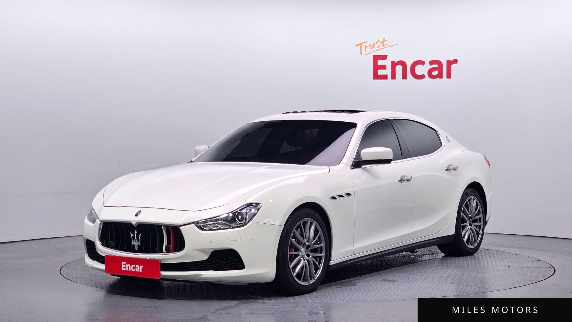 Maserati Ghibli 2014 — фото 1 из 12