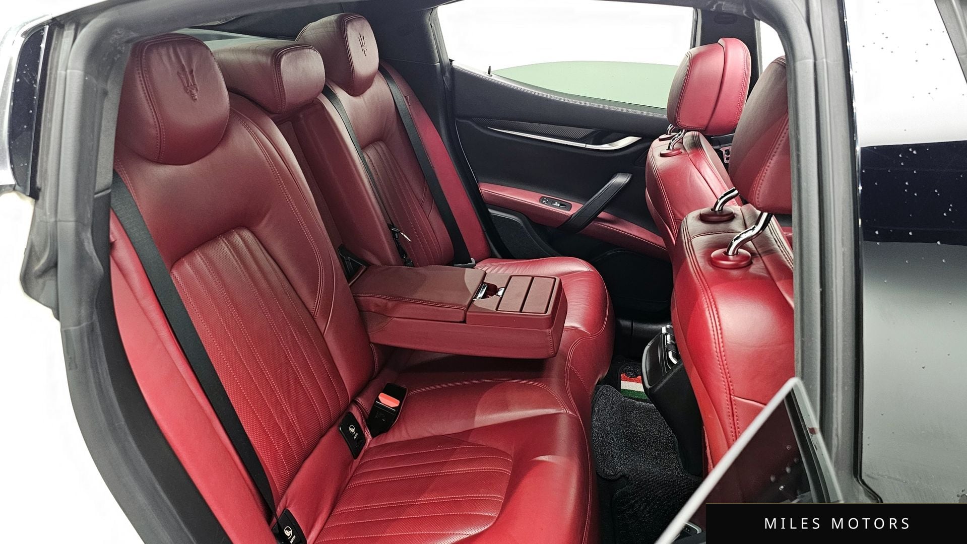 Maserati Ghibli 2014 — миниатюра 12