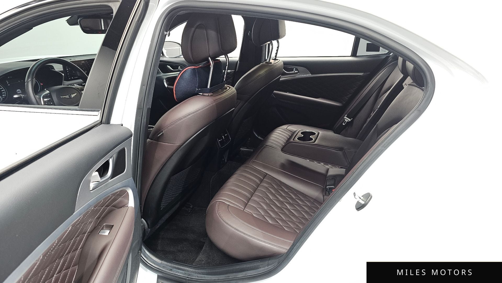 Genesis G70 2023 — миниатюра 12