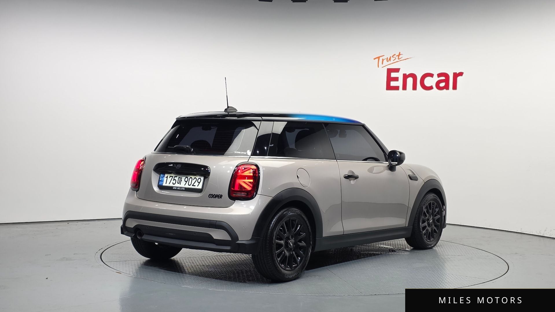 MINI Cooper 2022 — миниатюра 2