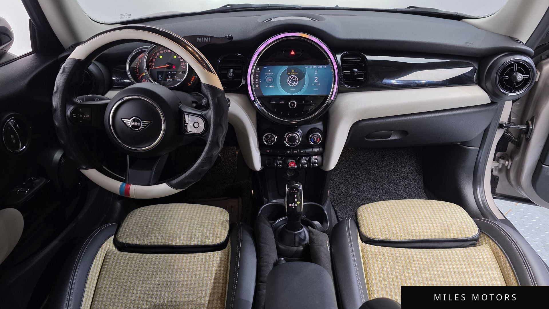 MINI Cooper 2022 — миниатюра 10