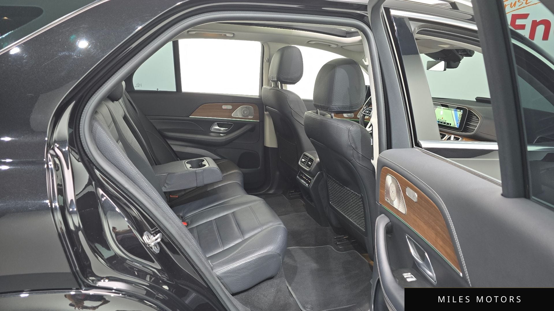 Mercedes-Benz GLE-Class W167 2021 — миниатюра 11