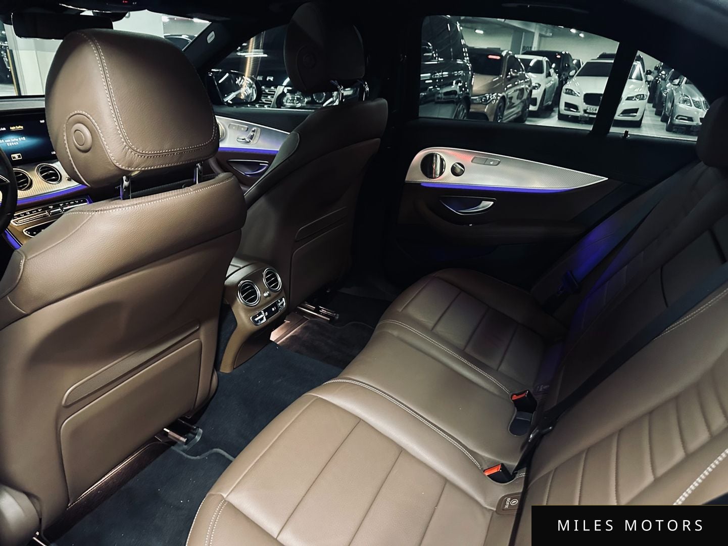 Mercedes-Benz E-Class W213 2021 — миниатюра 11