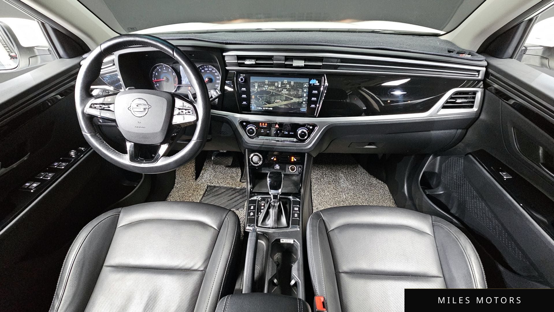 KG Mobility Beautiful Korando 2021 — миниатюра 7