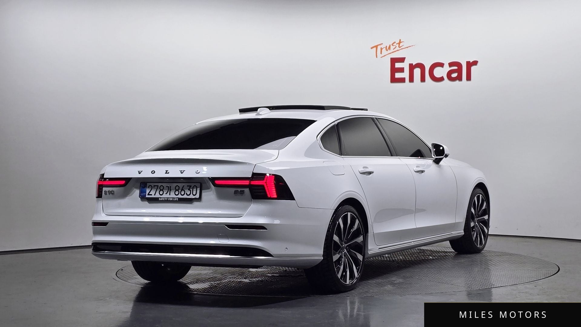 Volvo S90 2026 — фото 1 из 12