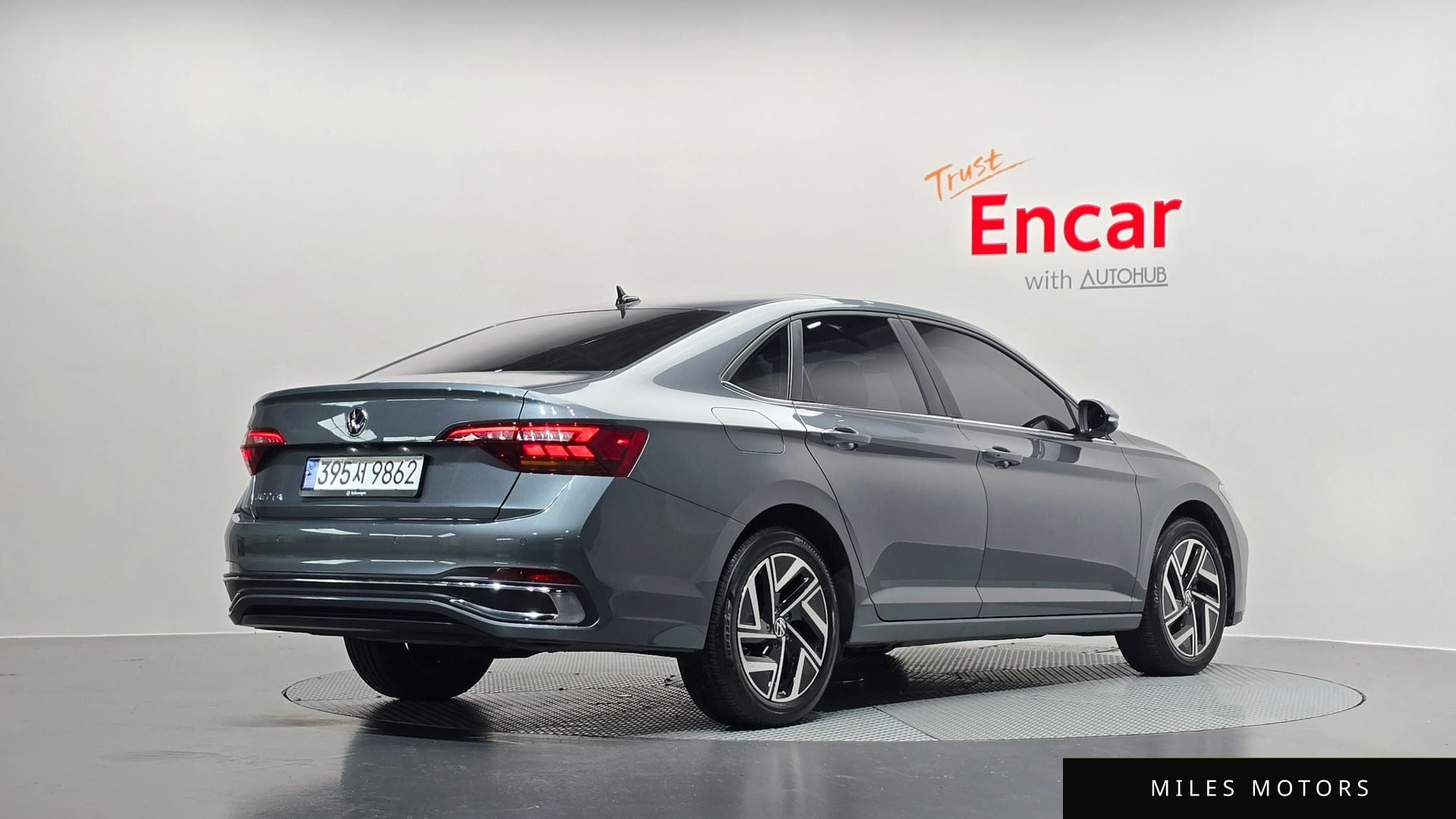 Volkswagen Jetta 2023 — миниатюра 2