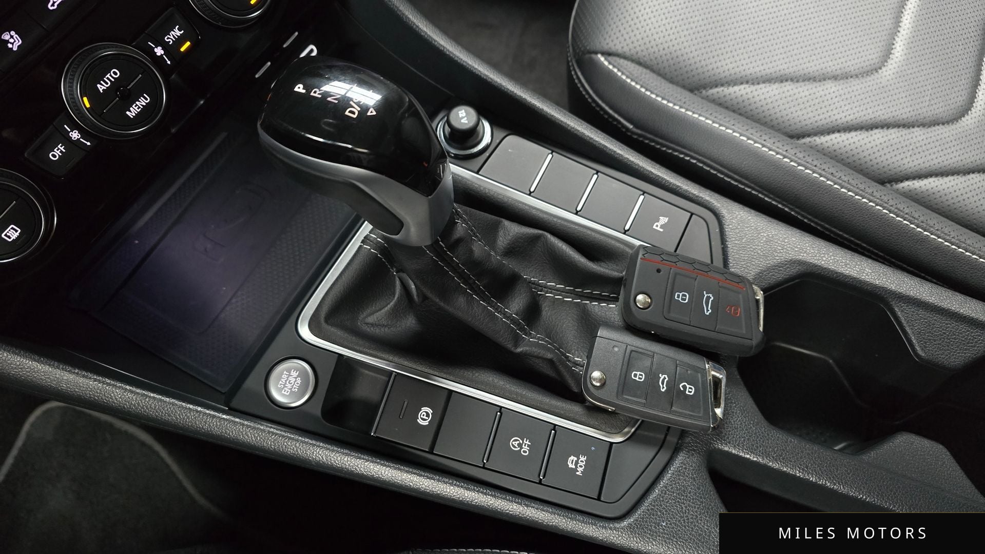 Volkswagen Jetta 2023 — миниатюра 9