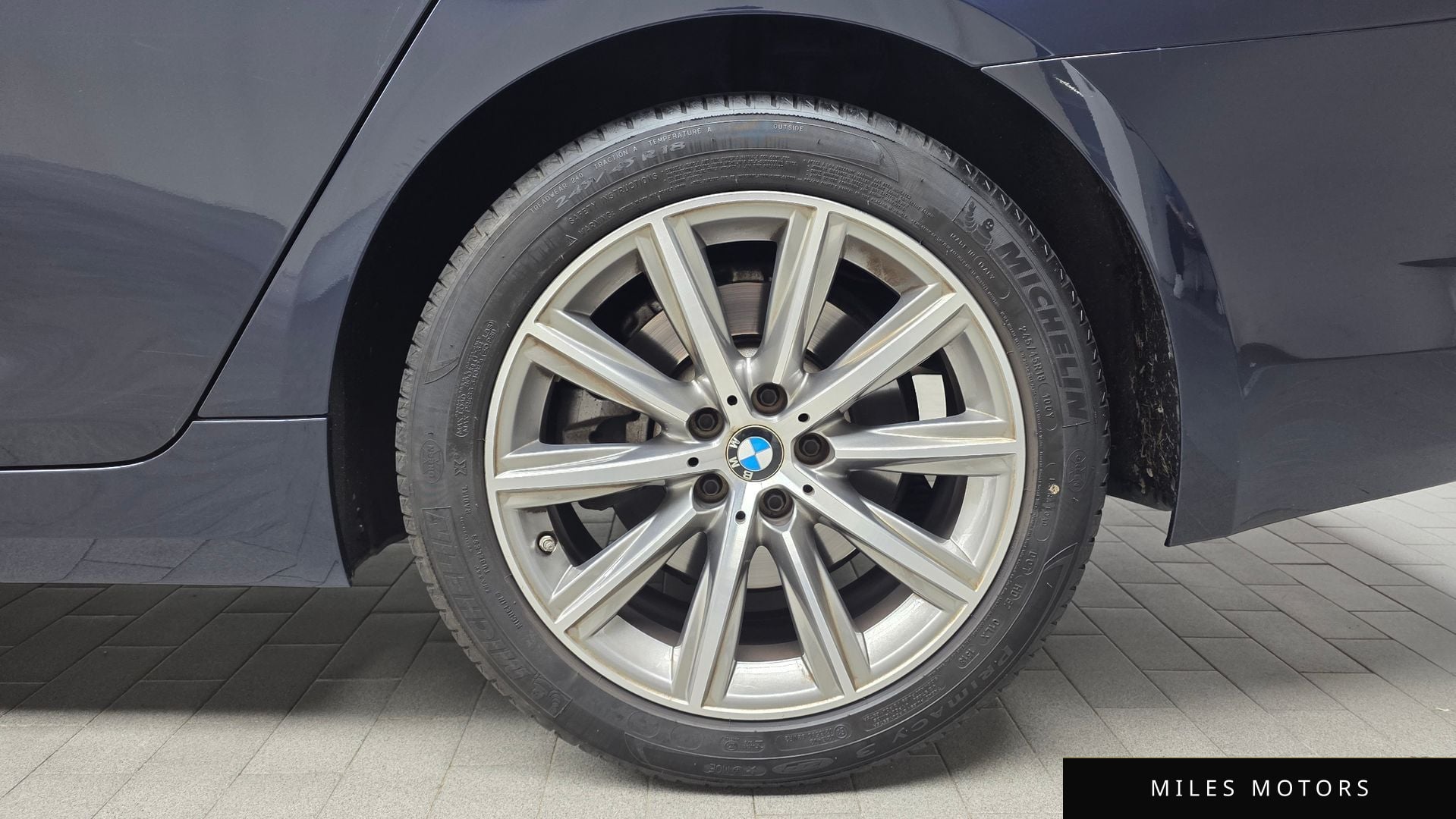 BMW 5 Series (G30) 2018 — миниатюра 7