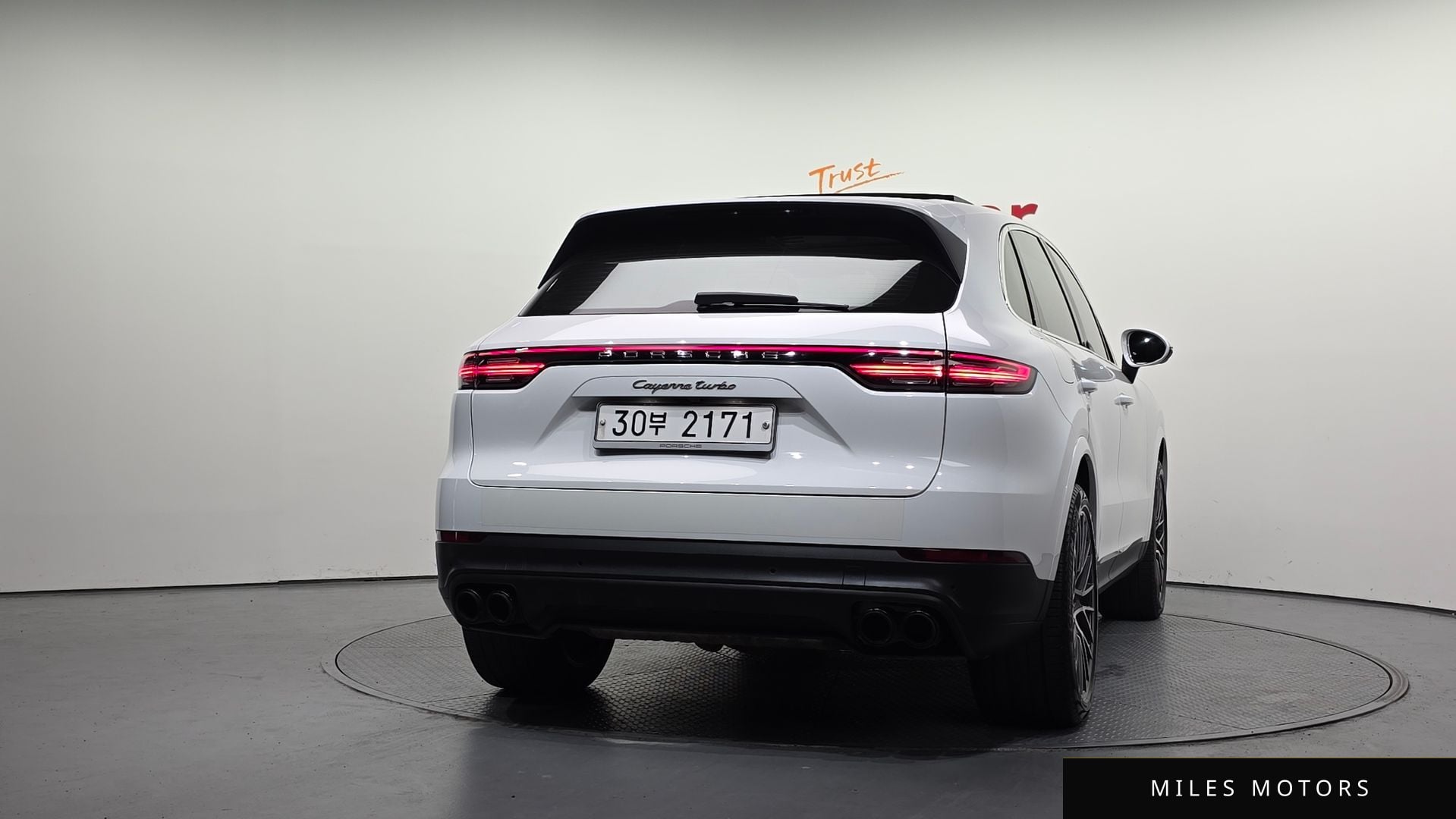 Porsche Cayenne 2019 — миниатюра 4