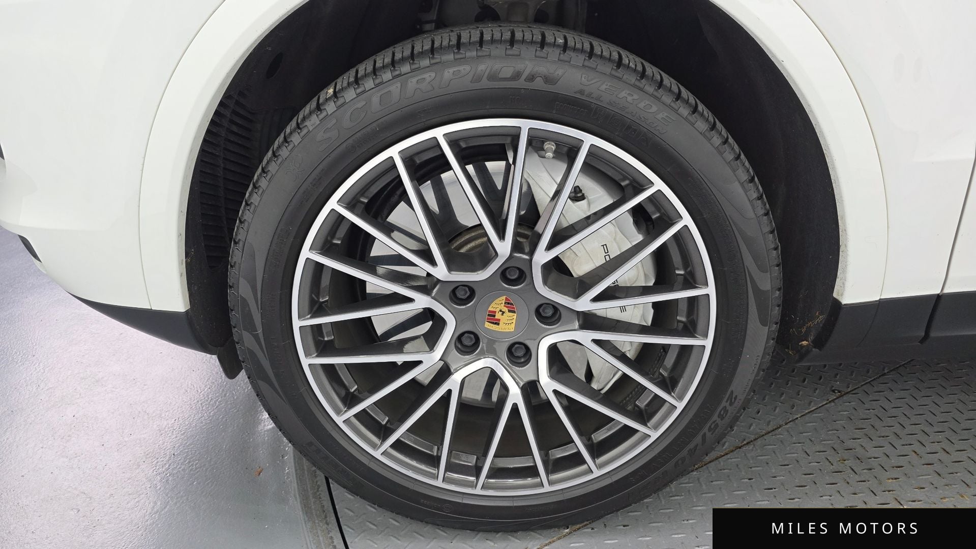Porsche Cayenne 2019 — миниатюра 5