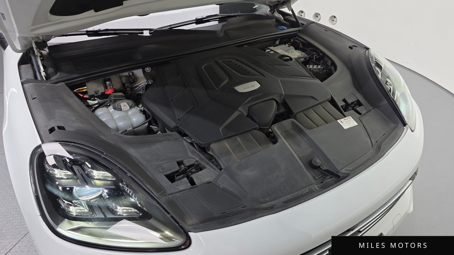 Porsche Cayenne 2019 — миниатюра 6