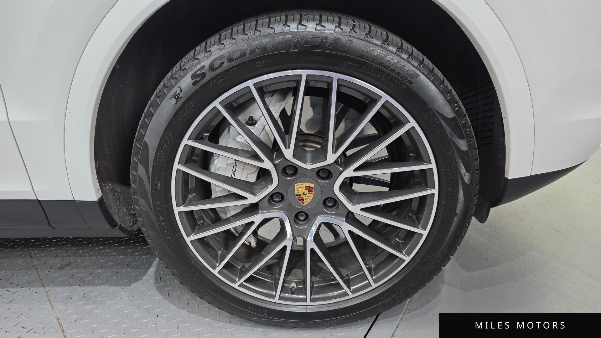 Porsche Cayenne 2019 — миниатюра 7