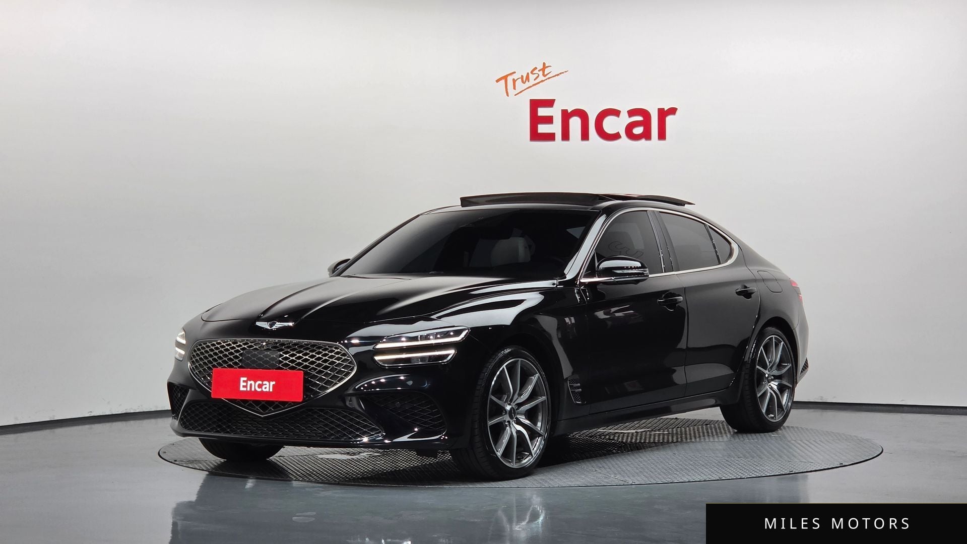 Genesis G70 2021 — фото 1 из 12