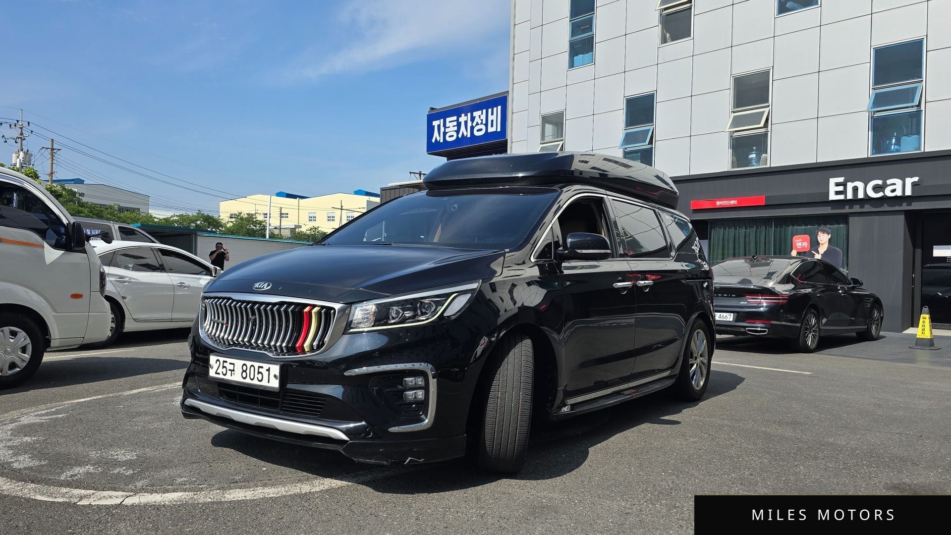 Kia Canival 2019 — миниатюра 2