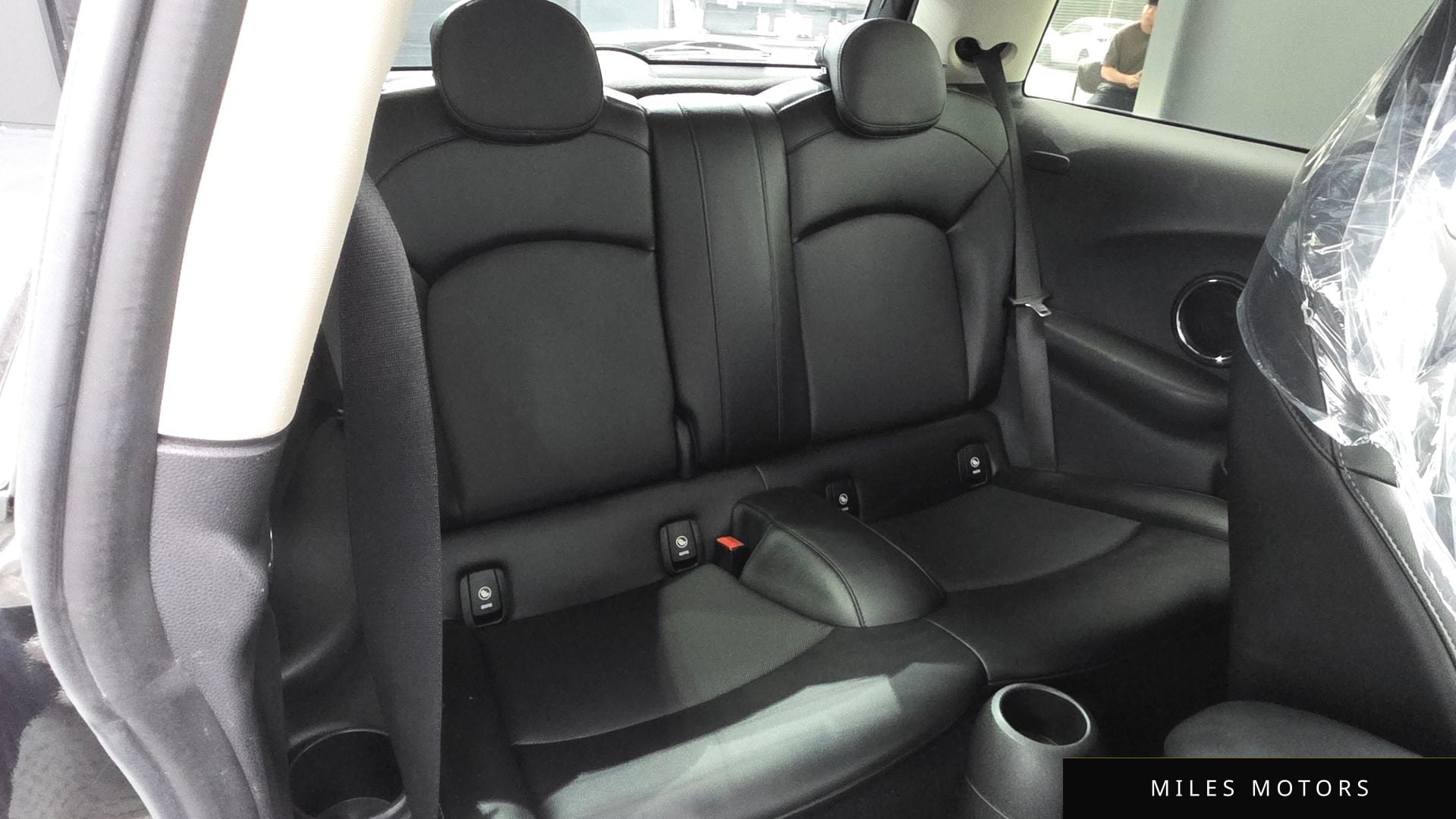 MINI Cooper 2015 — миниатюра 12