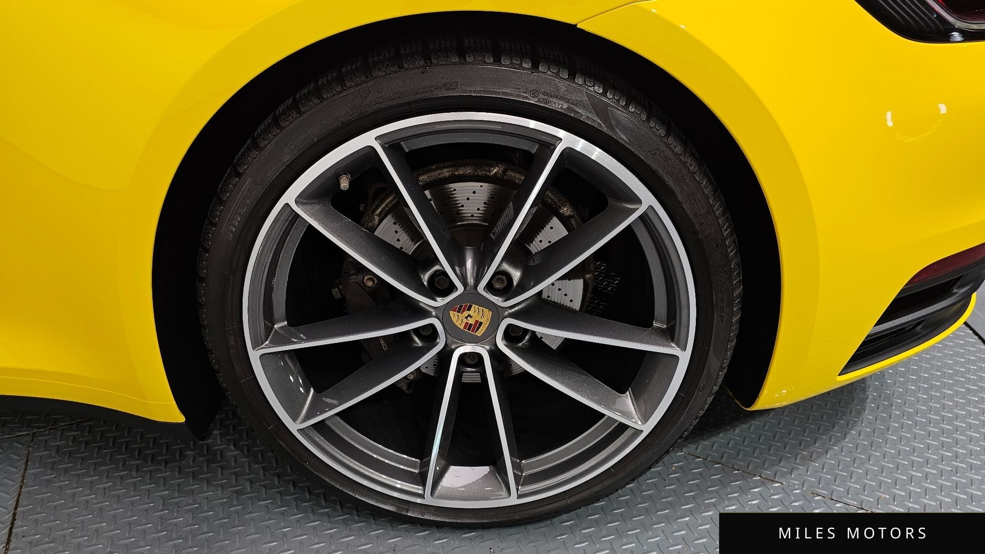 Porsche 911 (992) 2021 — миниатюра 7