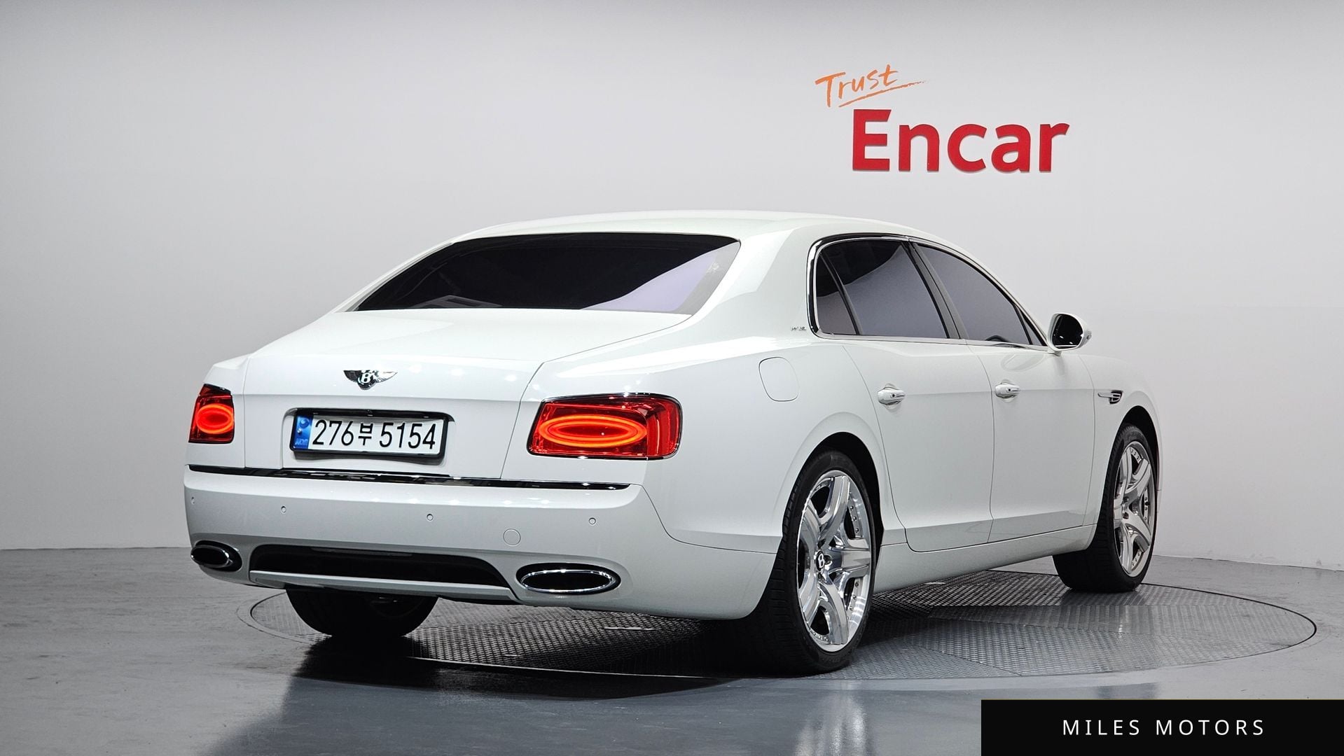 Bentley Flying Spur 2015 — миниатюра 2
