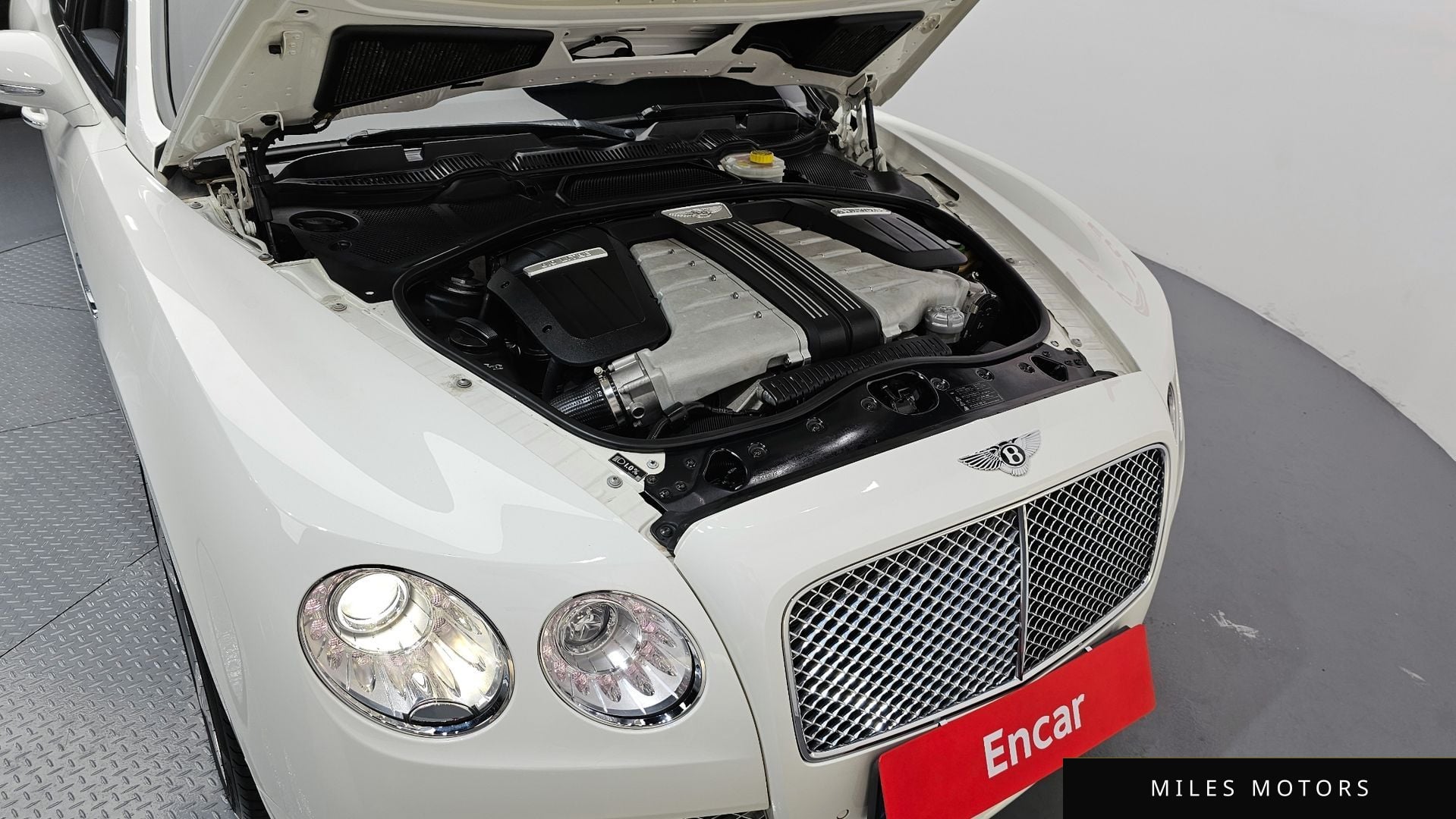 Bentley Flying Spur 2015 — миниатюра 6