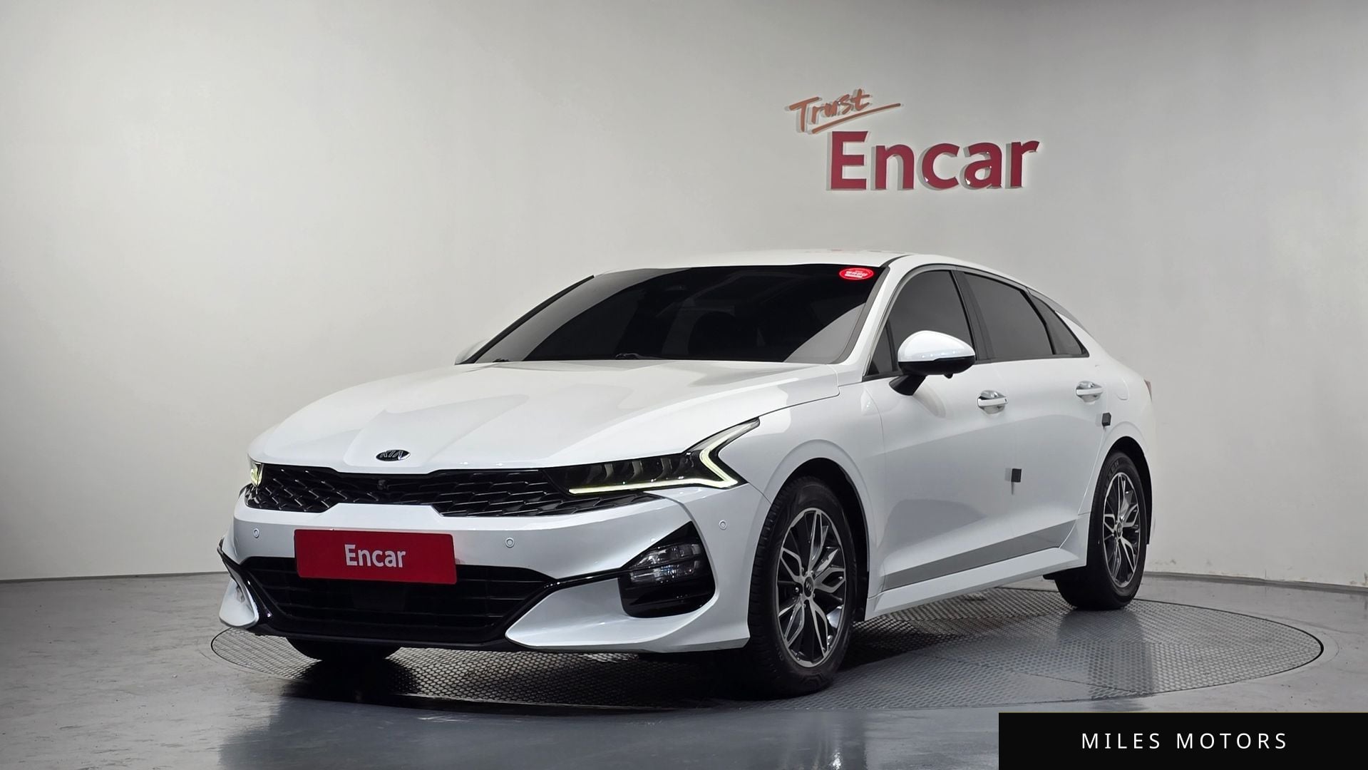 Kia K5 2021 — фото 1 из 12