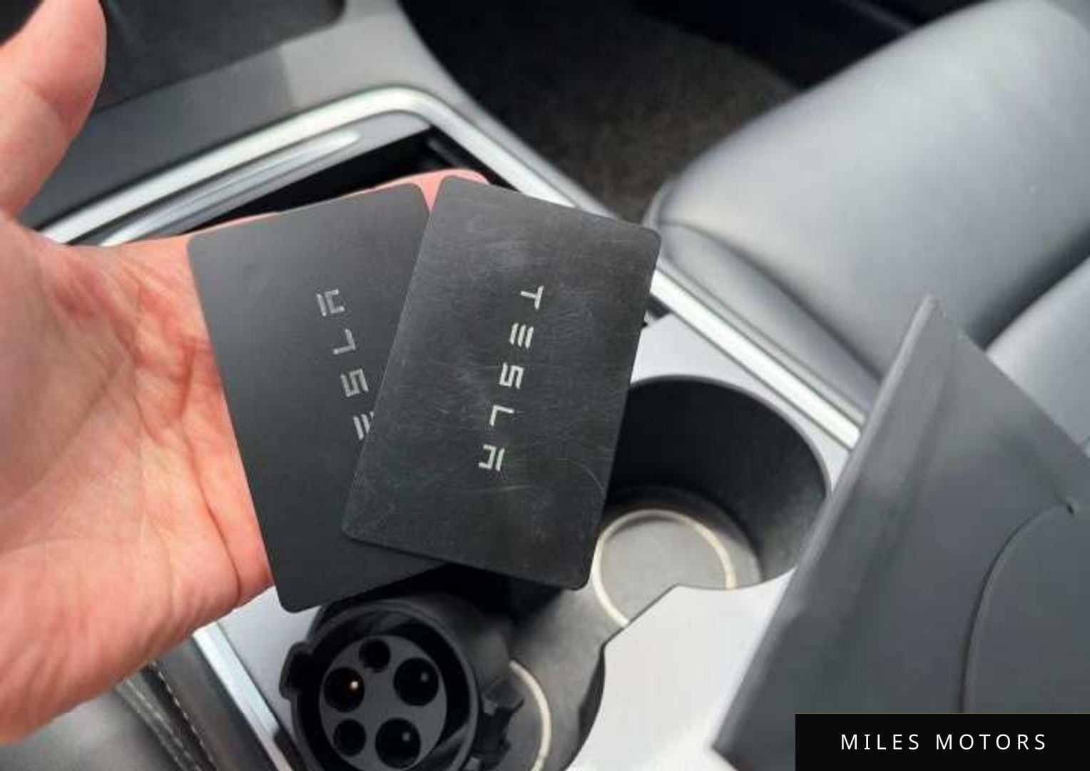 Tesla Model 3 2022 — миниатюра 12