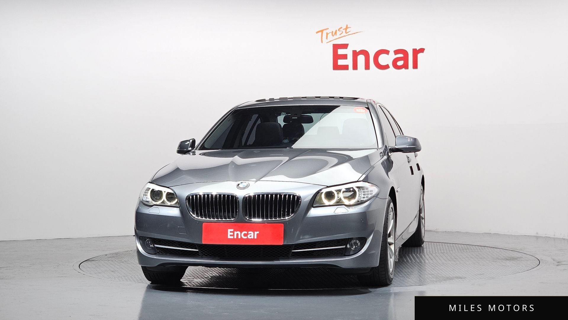 BMW 5 Series (F10) 2013 — миниатюра 3