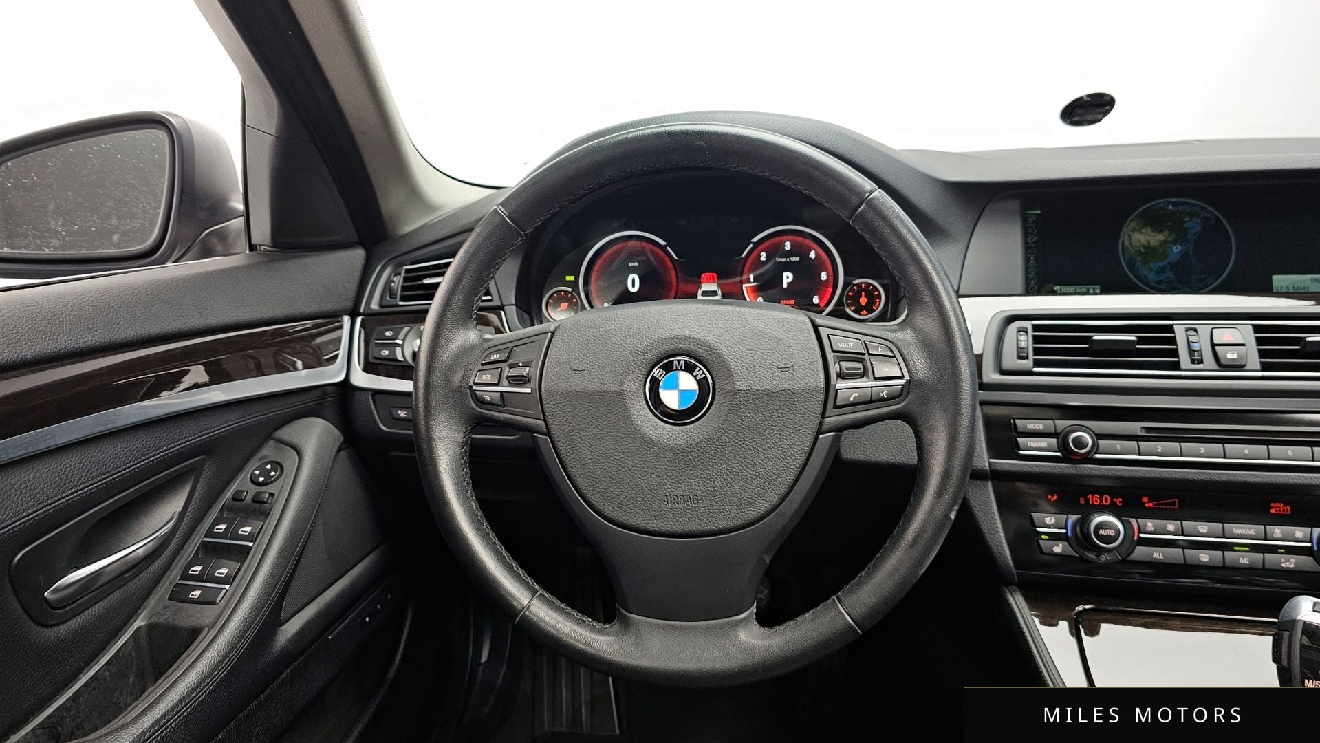 BMW 5 Series (F10) 2013 — миниатюра 12