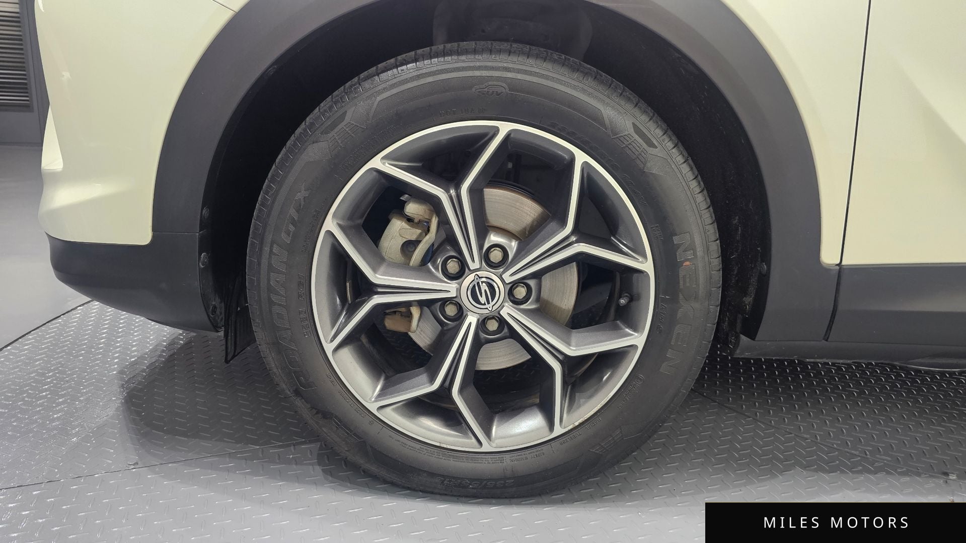 KG Mobility Beautiful Korando 2019 — миниатюра 5