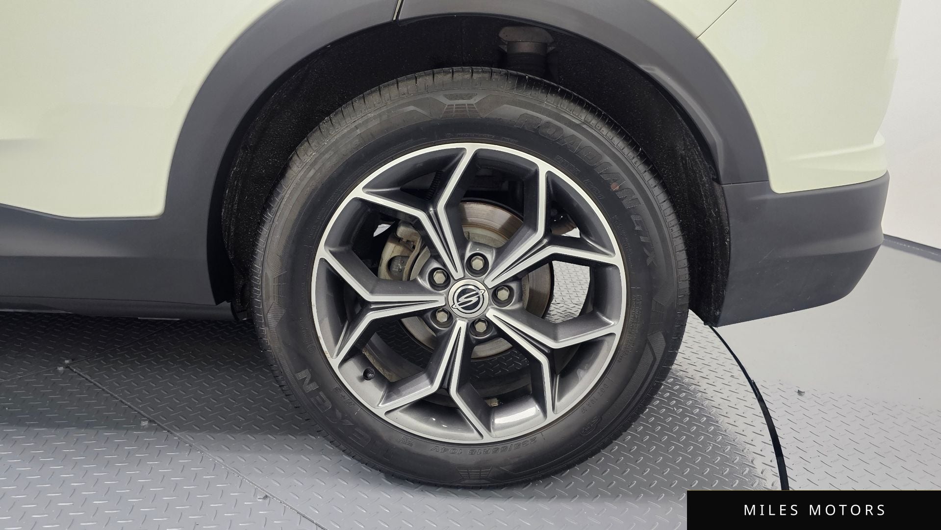 KG Mobility Beautiful Korando 2019 — миниатюра 7